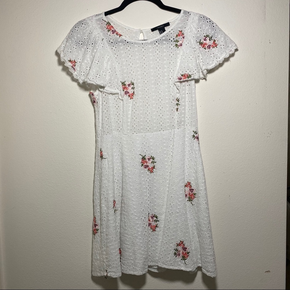 WHITE SUNDRESS